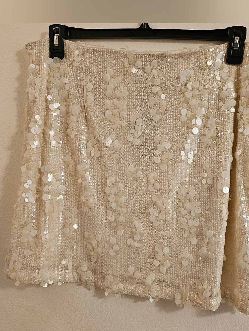 Kenneth Cole Cream Sequin Mini Skirt